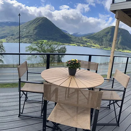 Husslattene With Terrace Lägenhet Skei (Sogn og Fjordane)