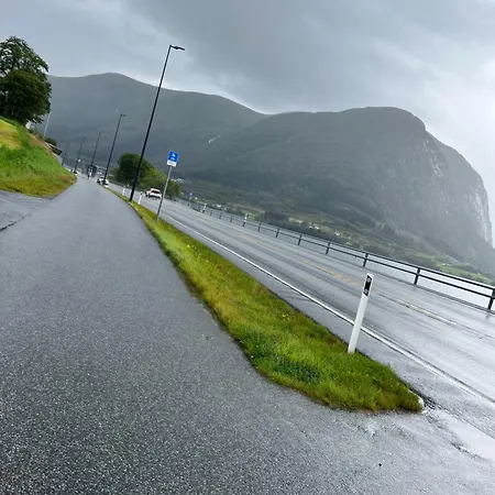 Husslattene With Terrace Skei (Sogn og Fjordane)